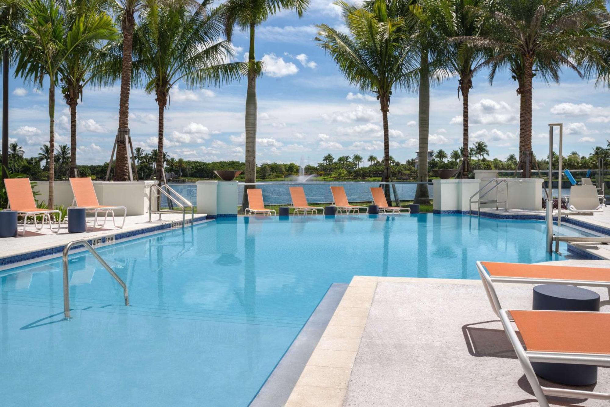 Hampton Inn & Suites Naples South Naples Manor 外观 照片