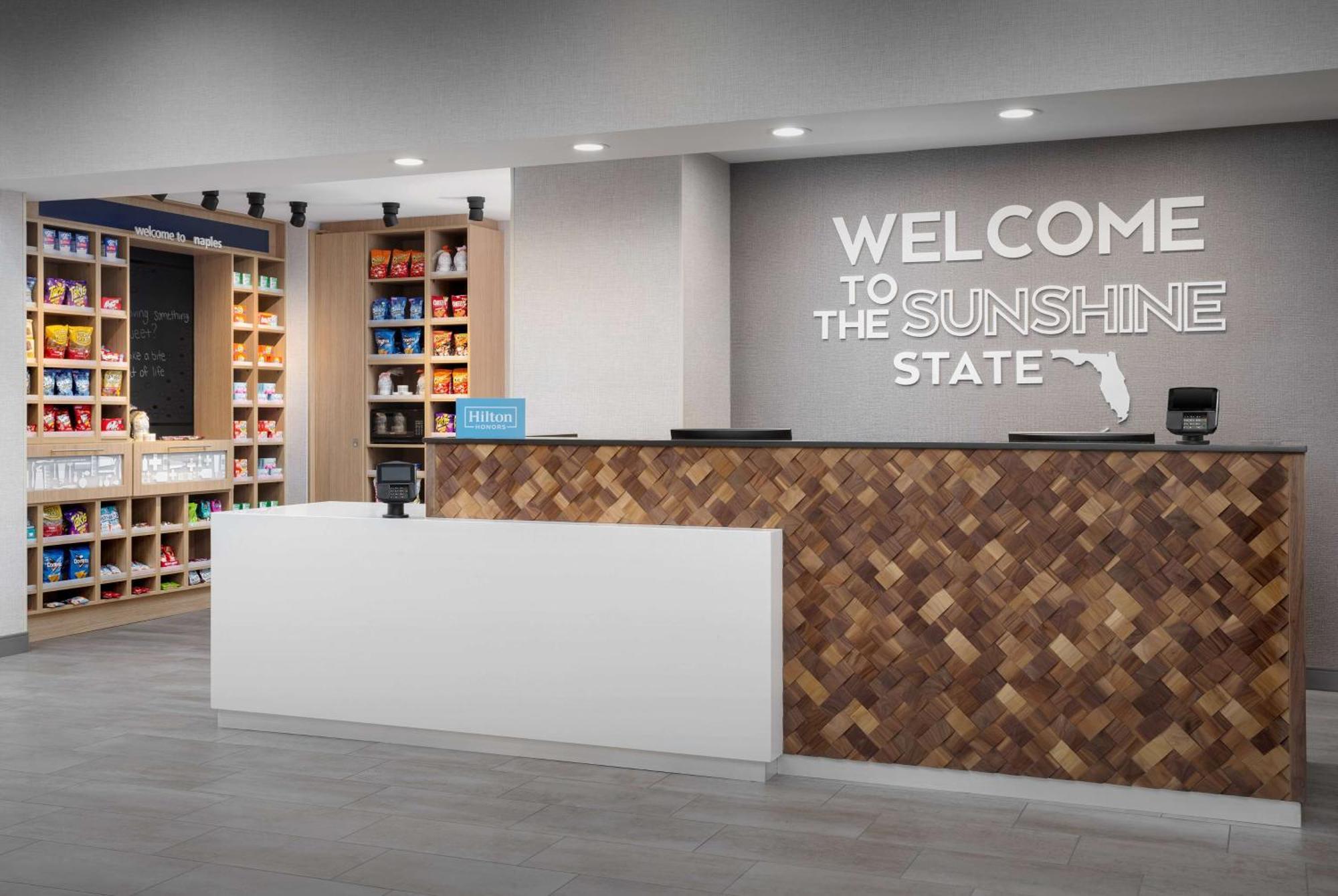 Hampton Inn & Suites Naples South Naples Manor 外观 照片